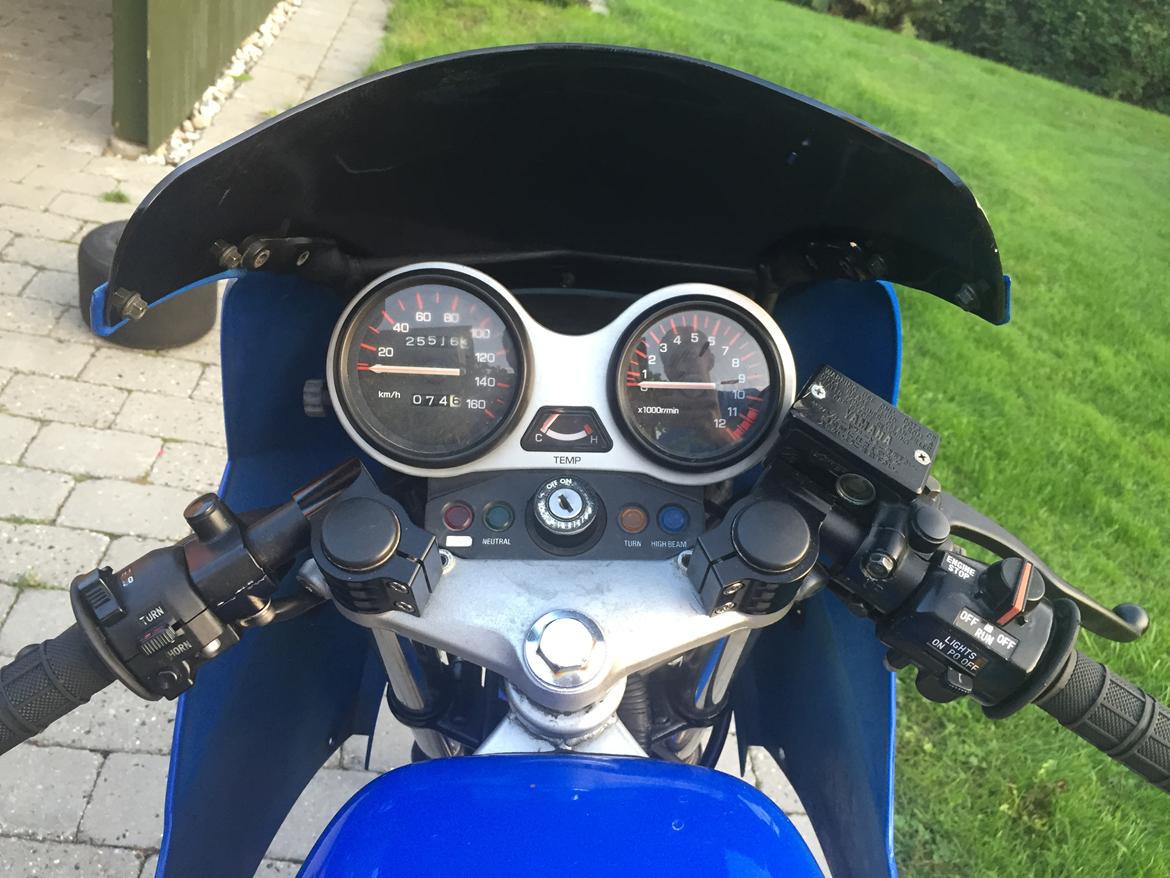 Yamaha TZR 125 billede 3