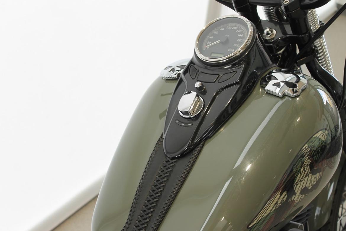 Harley Davidson Harley Davidson FLSTSB Softail Cross Bones SOLGT billede 5