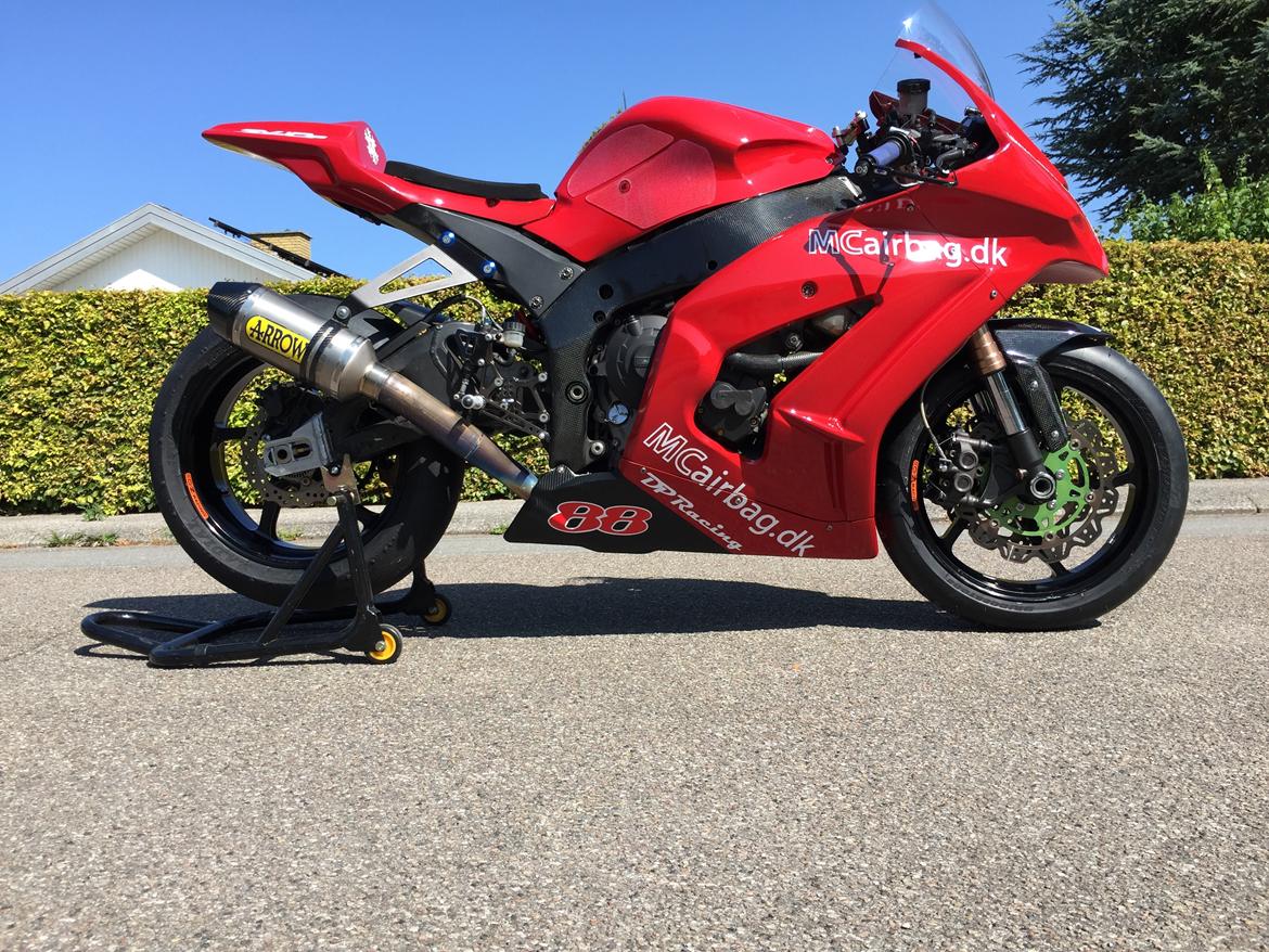 Kawasaki ZX10R billede 4