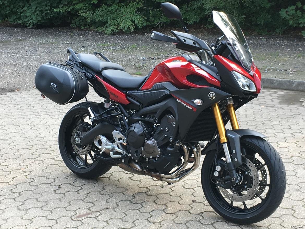 Yamaha MT09 Tracer Sporttouring billede 2