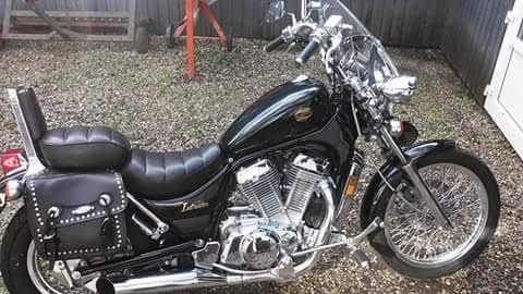 Suzuki intruder billede 4