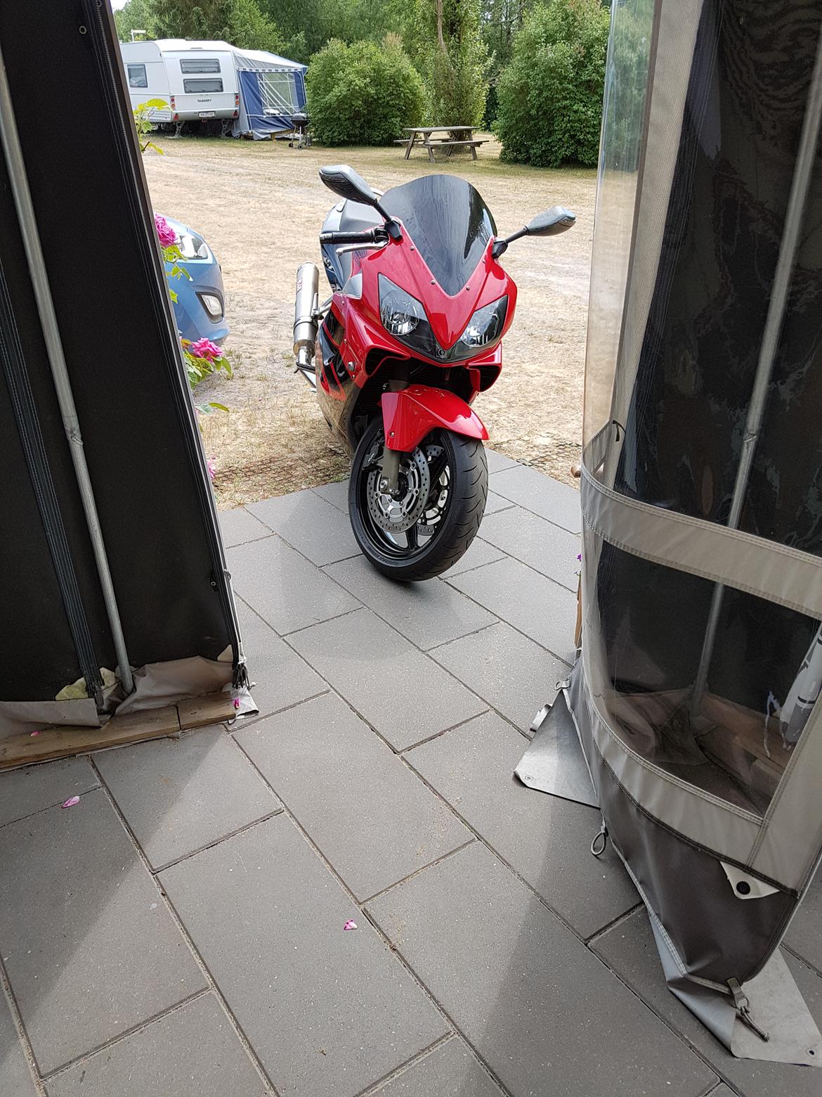 Honda CBR 600 f4i - Sommer residens billede 7
