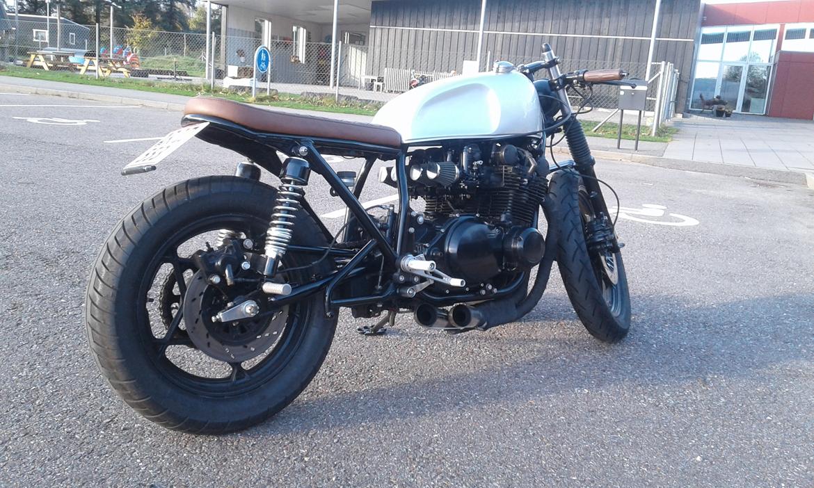 Suzuki GS 750 Cafe racer billede 3