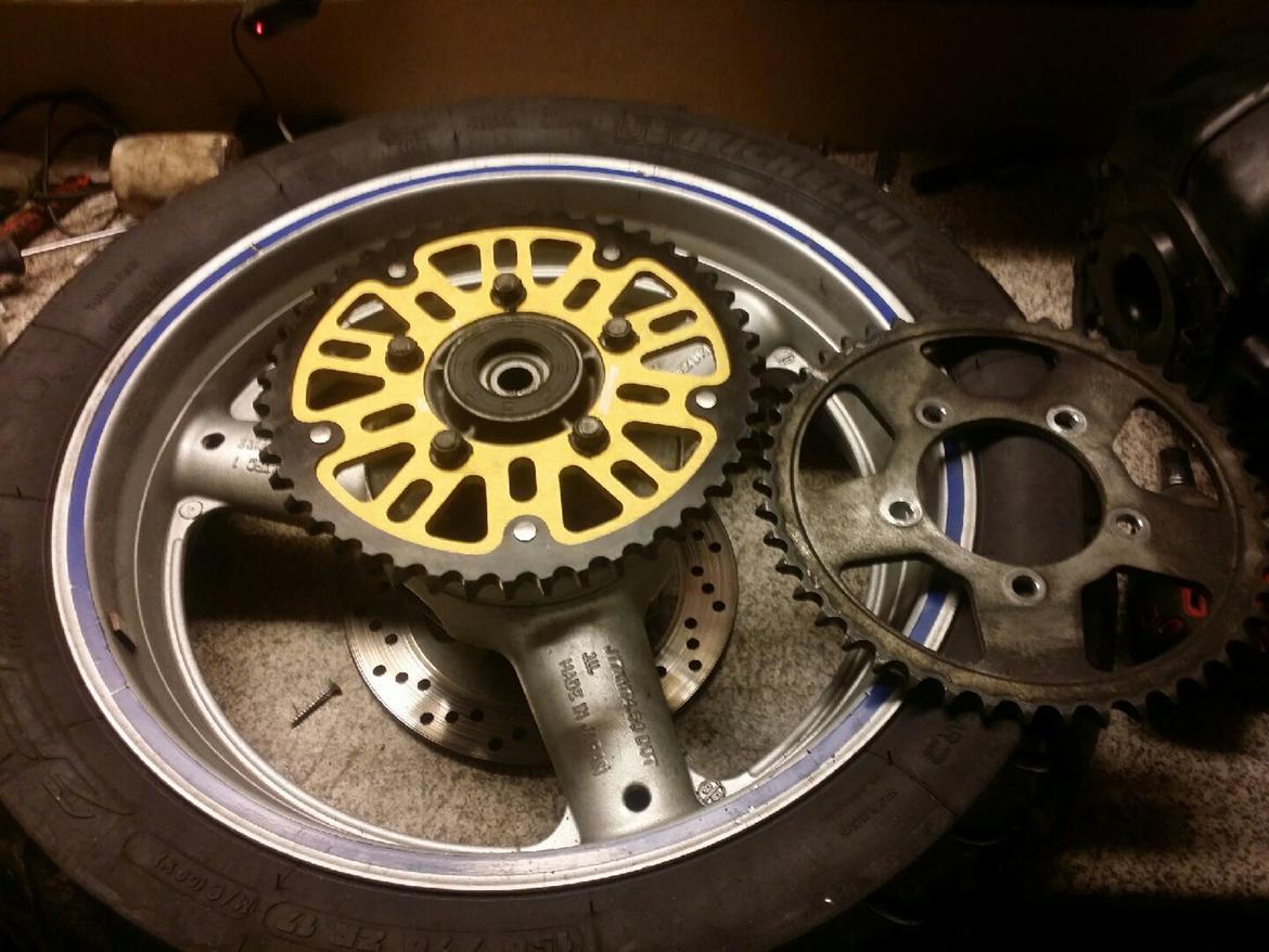 Suzuki gsxf 600 billede 5