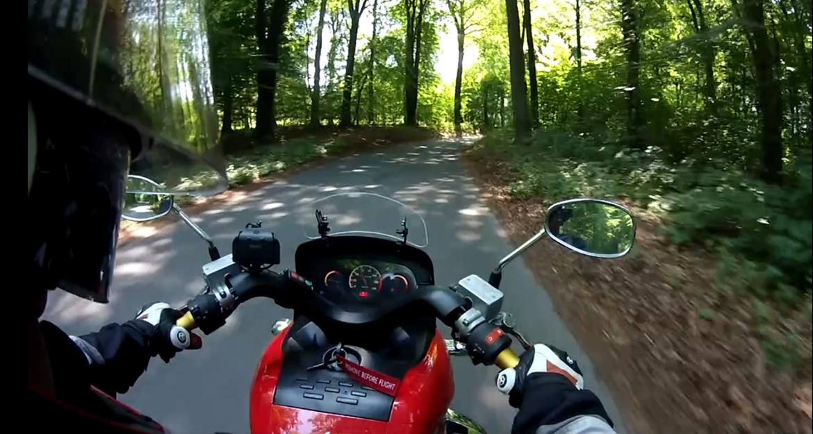 CF Moto CF250T-3 - 10 år ung. Hun kører stadig rigtigt godt. En sand fornøjelse at hygge rundt med. billede 1