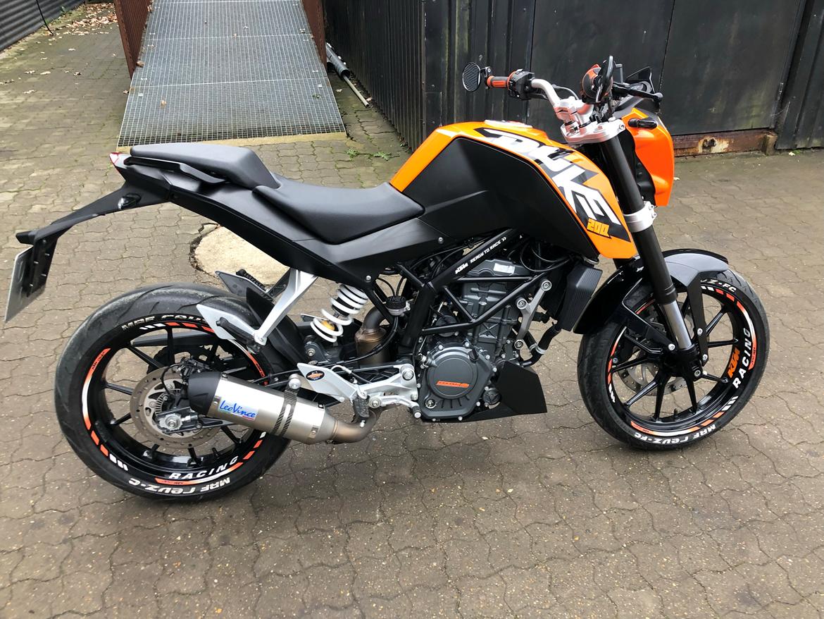 KTM 200 Duke B1 billede 2