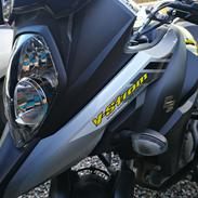 Suzuki V-Strom DL 650 AL7