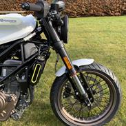 Husqvarna Vitpilen 401