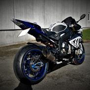 BMW S1000RR HP4 (Replica)