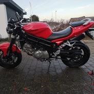 Hyosung gt 650 i "geden"