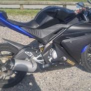 Yamaha YZF 125r