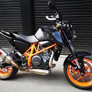 KTM Duke 690 R