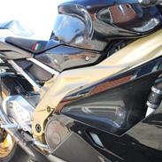 Aprilia RSV 1000 R Factory