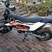 KTM 690 SMC R