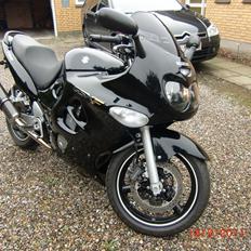 Suzuki GSX750F