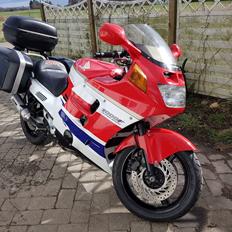 Honda CBR 1000F