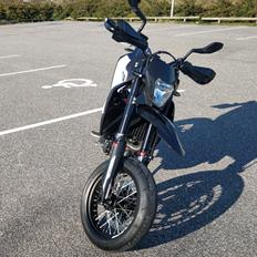 KTM 690 SMC R (Stjålet)