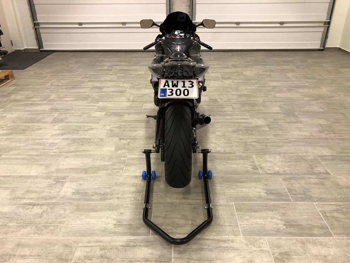 Suzuki GSX-R 750 - K7 billede 4