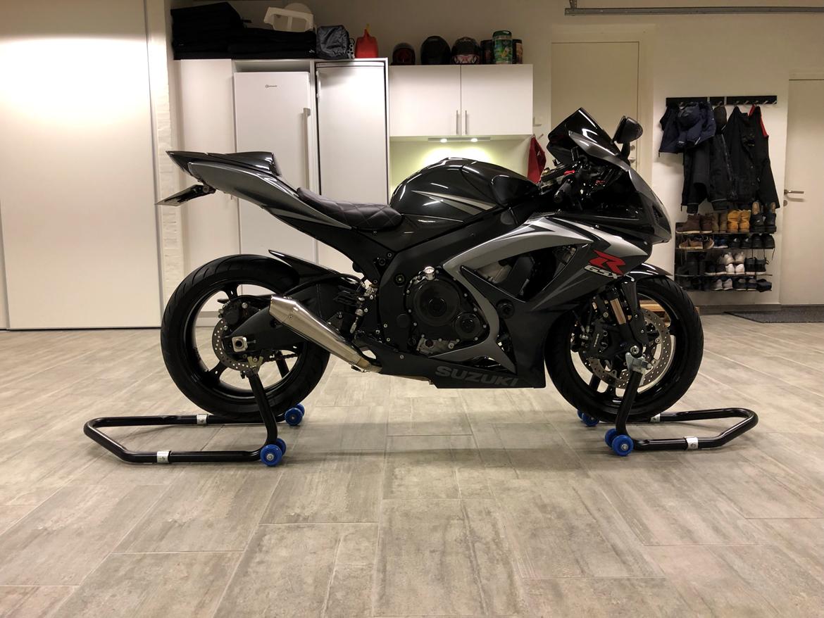 Suzuki GSX-R 750 - K7 billede 6