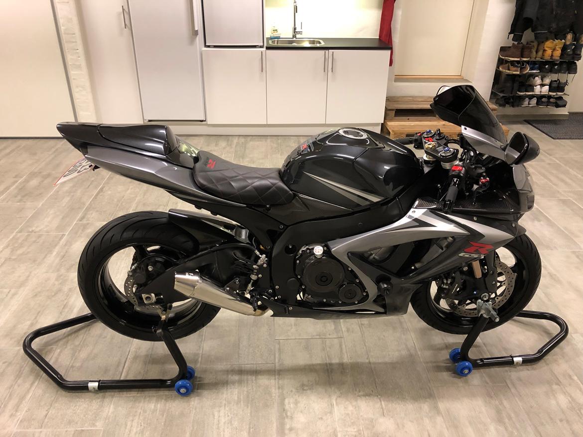 Suzuki GSX-R 750 - K7 billede 14