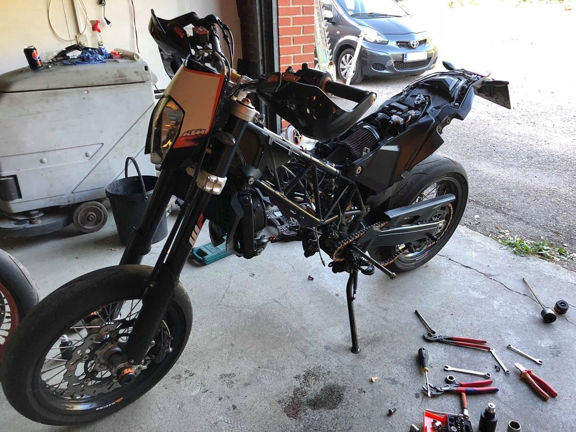 KTM 690 SMC billede 13