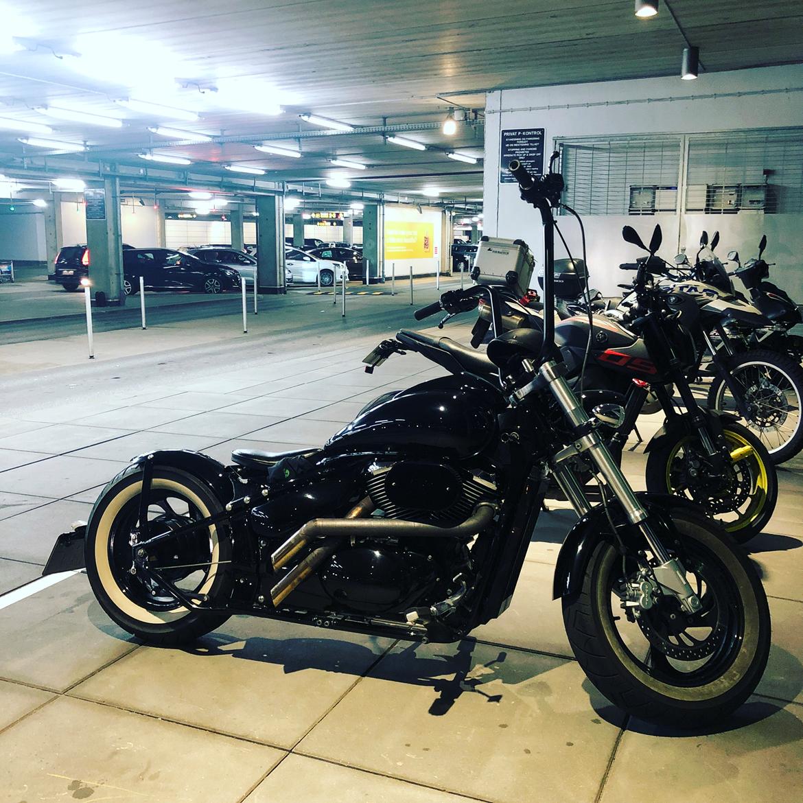 Suzuki Intruder vz800 billede 5