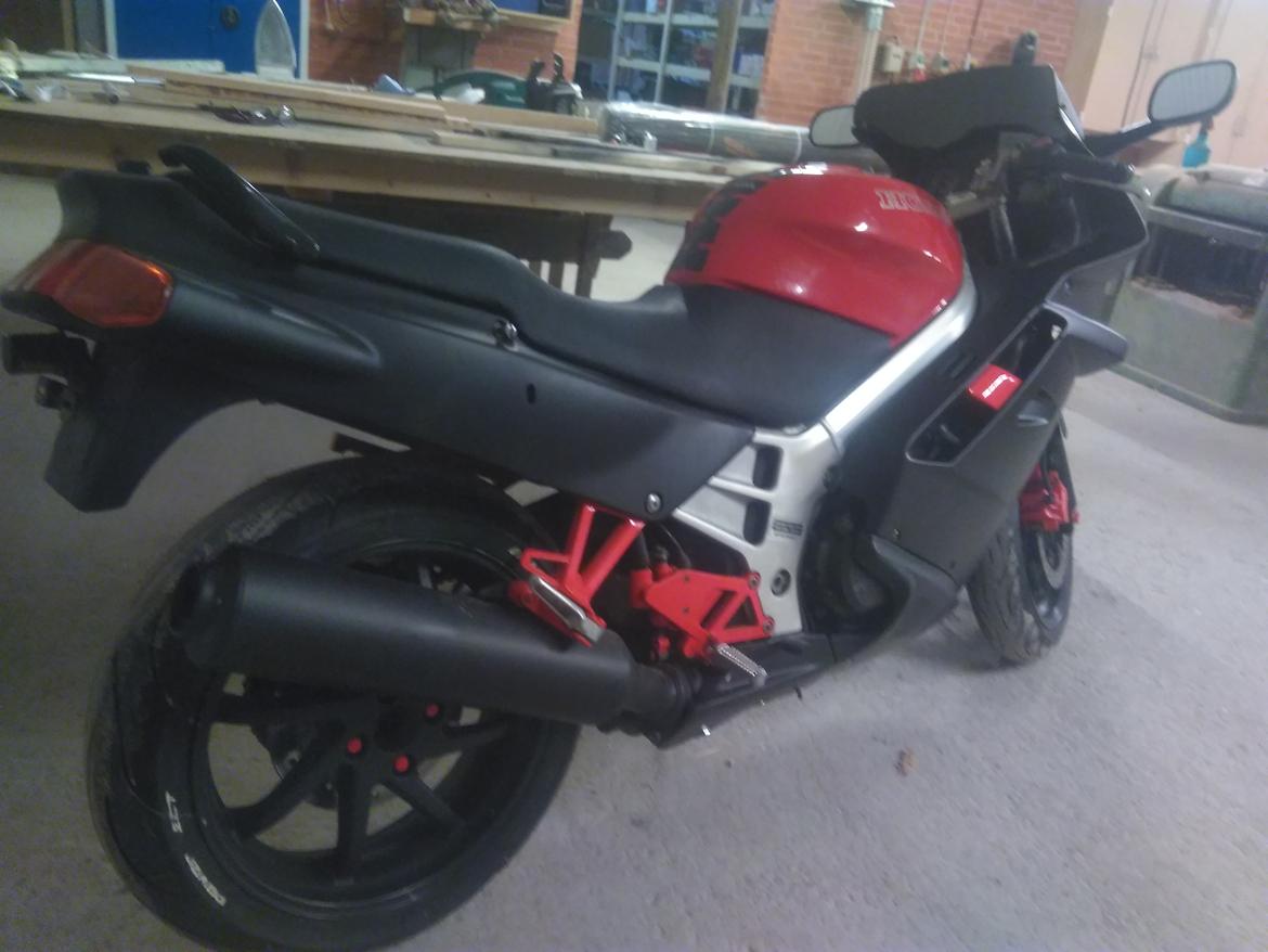 Honda VFR 750 RC36 M billede 3