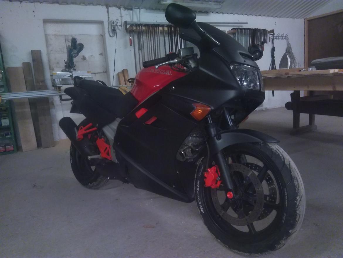 Honda VFR 750 RC36 M billede 7