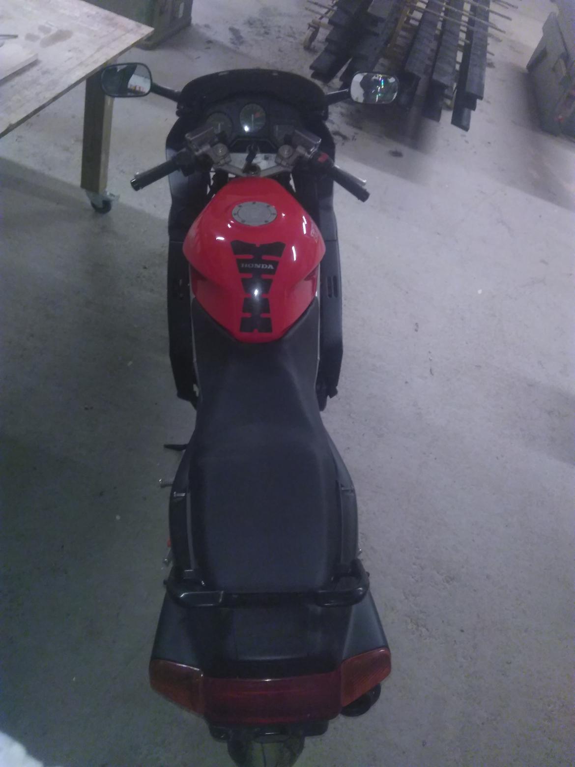 Honda VFR 750 RC36 M billede 6