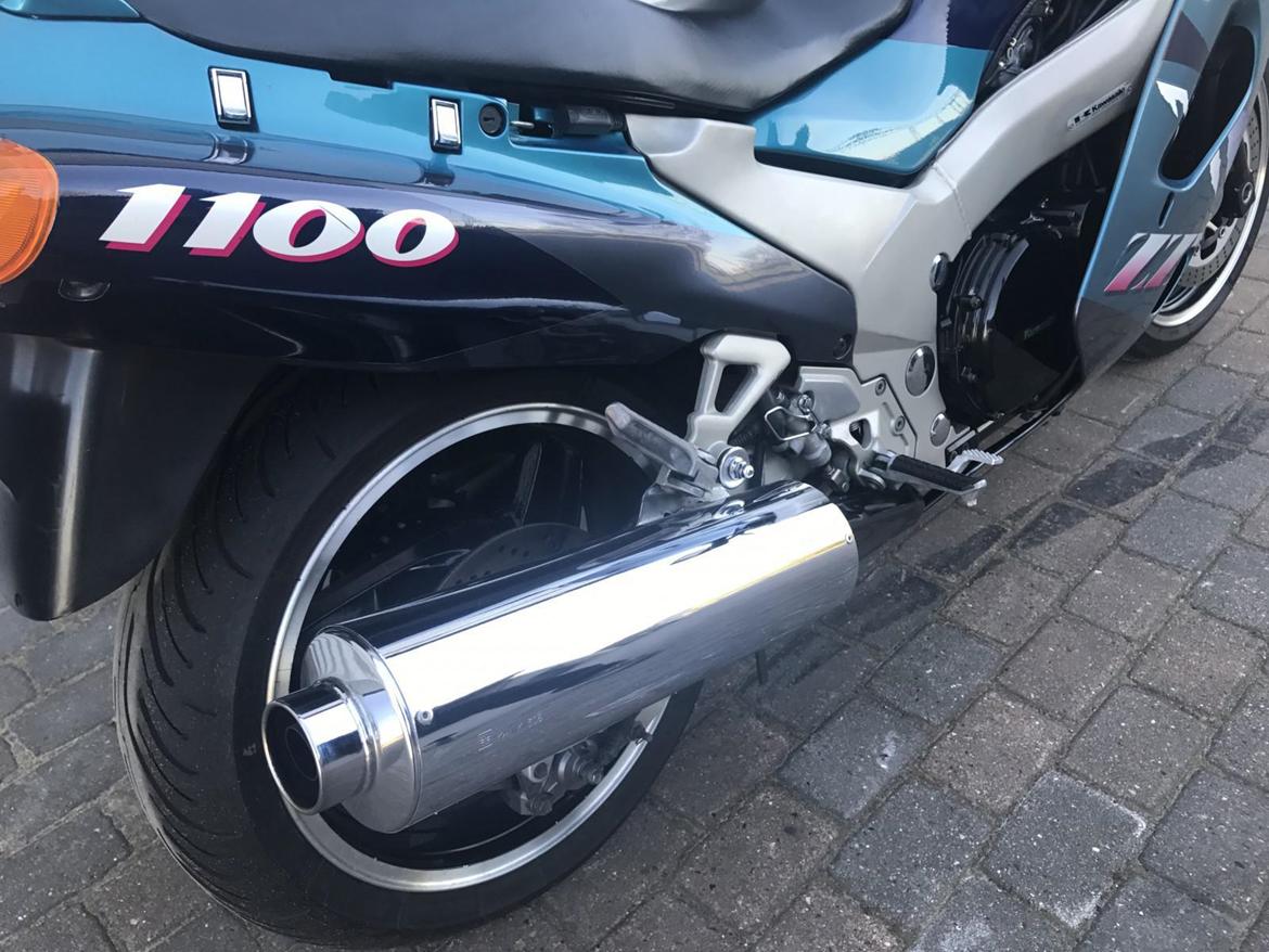 Kawasaki ZZR 1100 billede 16