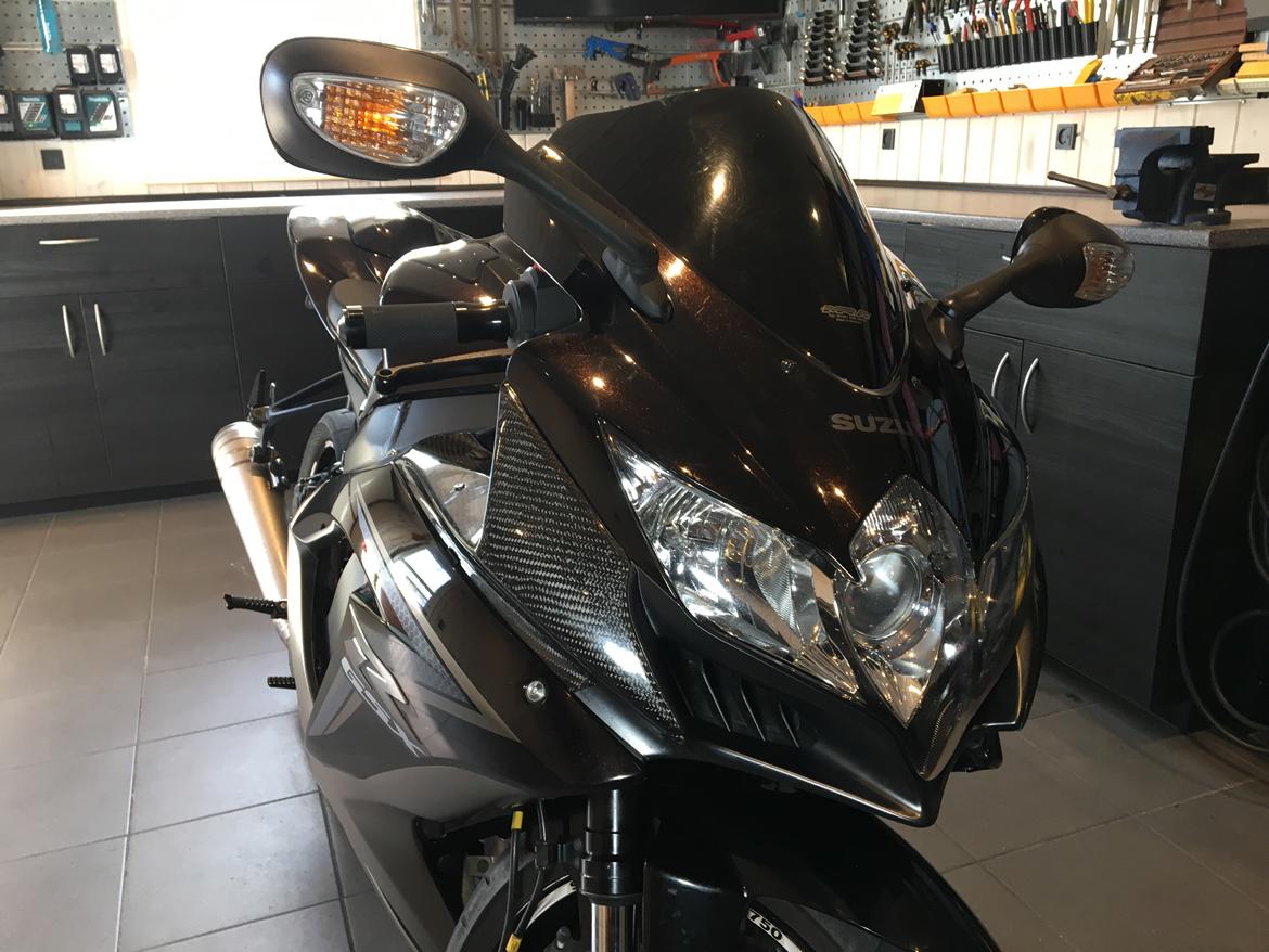 Suzuki Suzuki gsxr 750 L0 billede 3