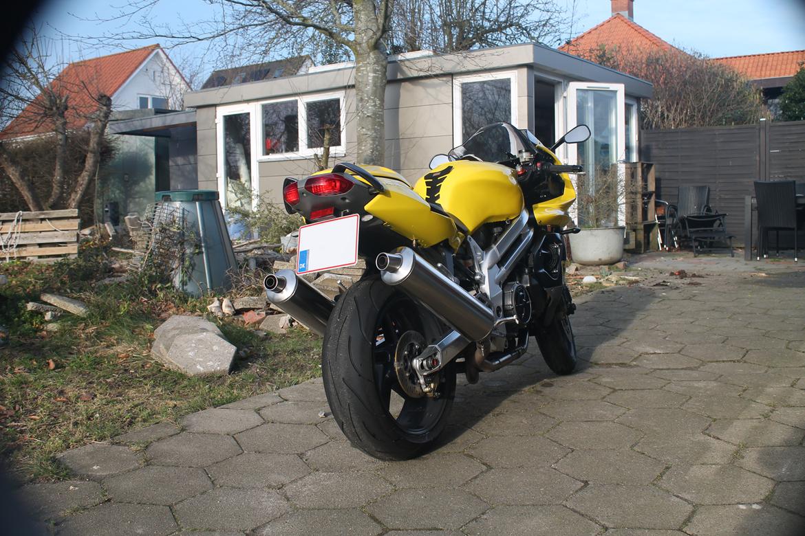 Aprilia SL 1000 Falco billede 2