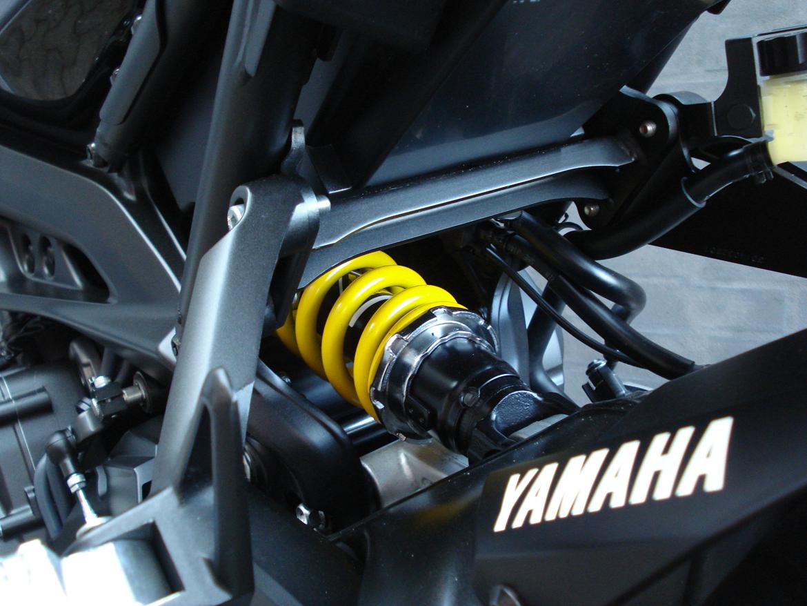 Yamaha XSR 900  “YELLOW LIGTNING” billede 11