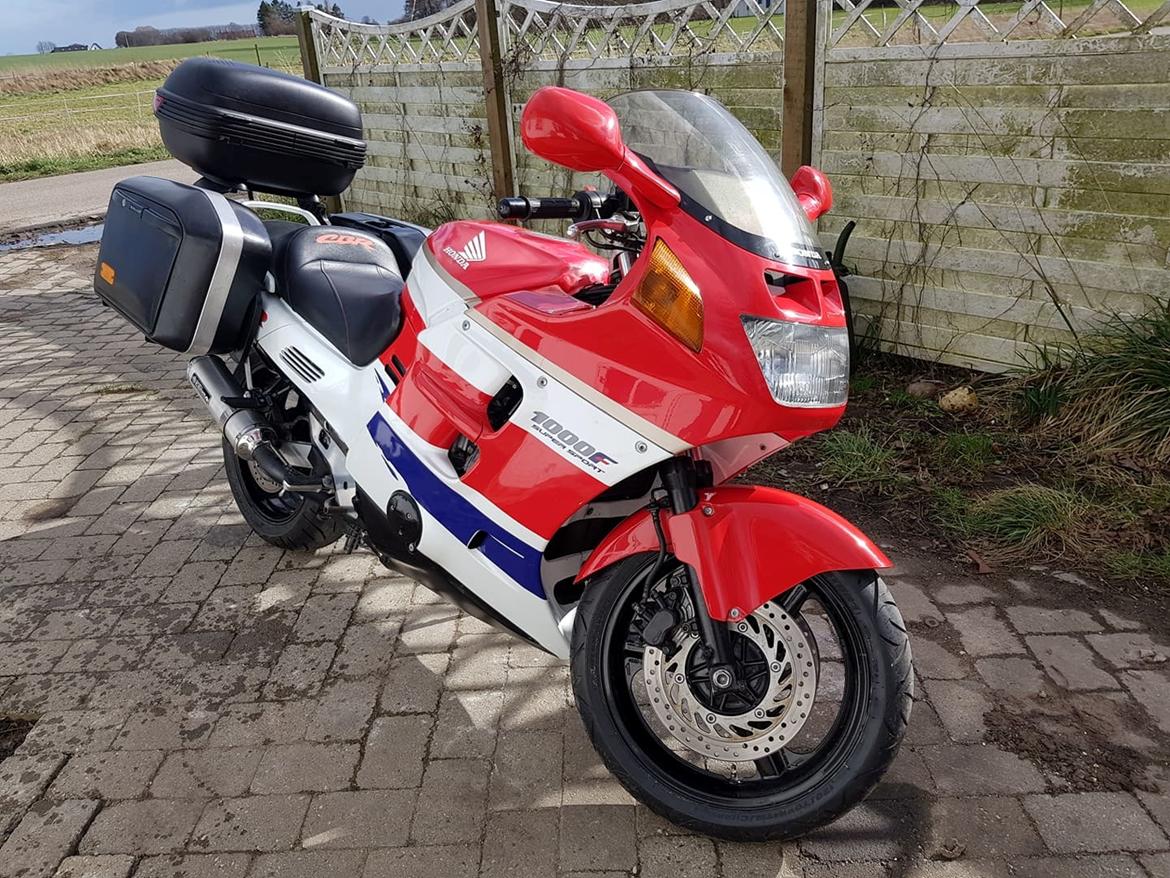 Honda CBR 1000F - som den står i dag  billede 1