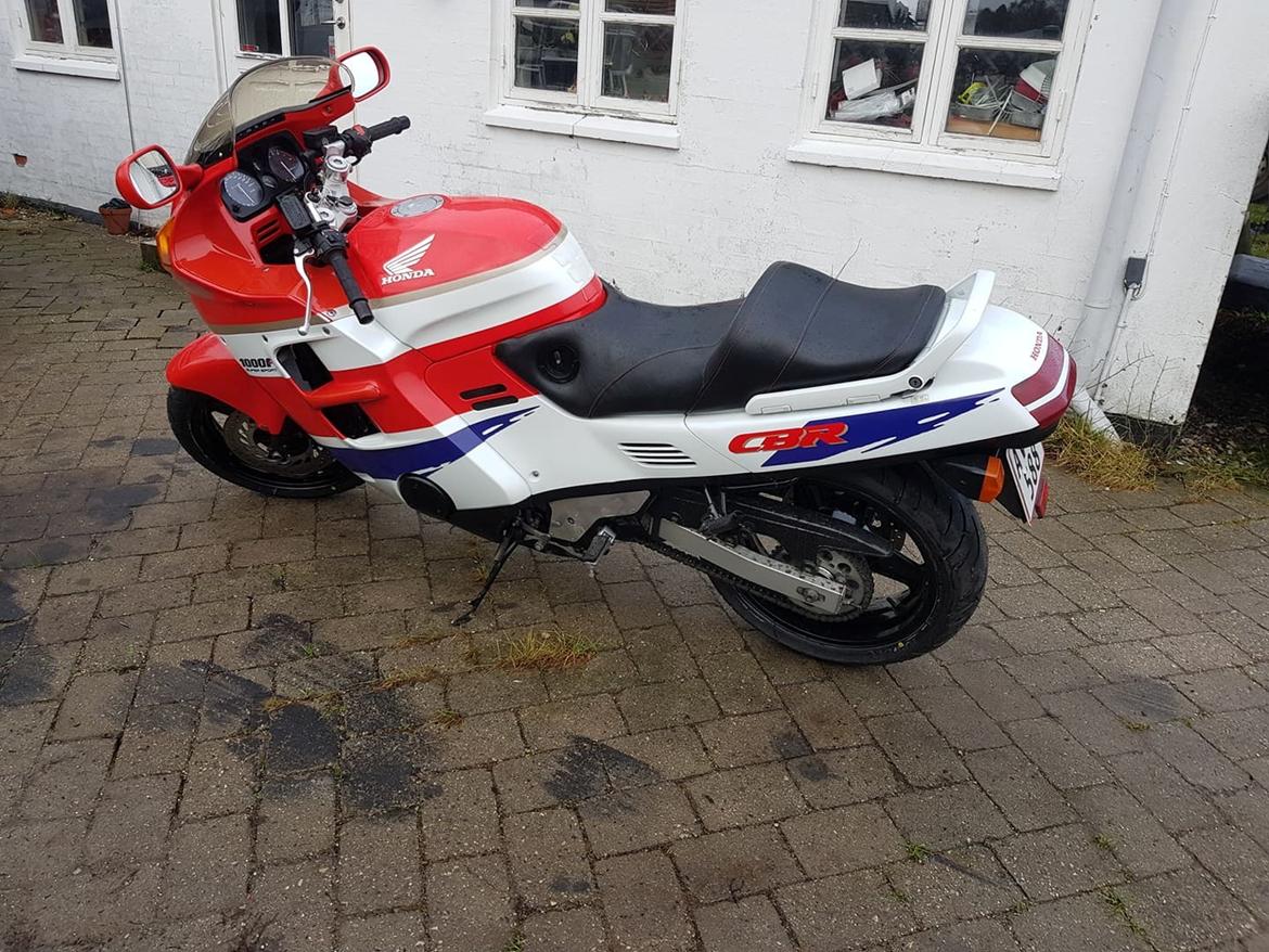 Honda CBR 1000F - som den stod da den kom hjem billede 11