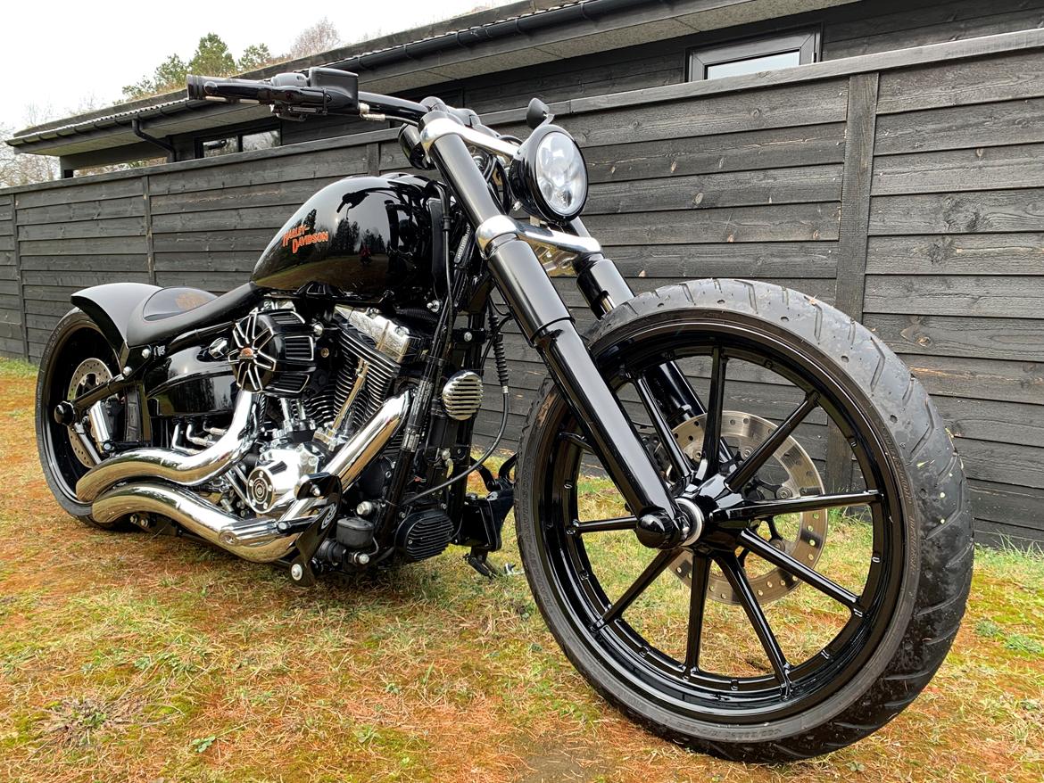 Harley Davidson FXSB Softail Breakout billede 2