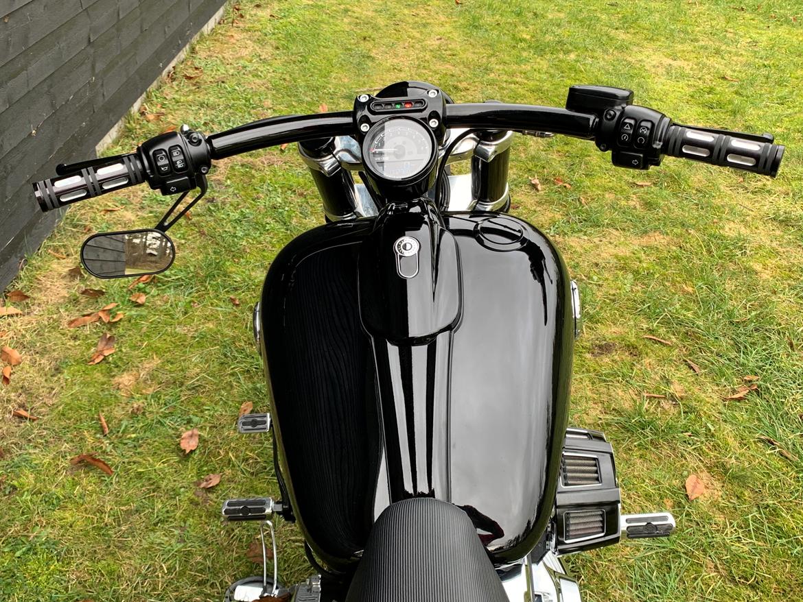 Harley Davidson FXSB Softail Breakout billede 13