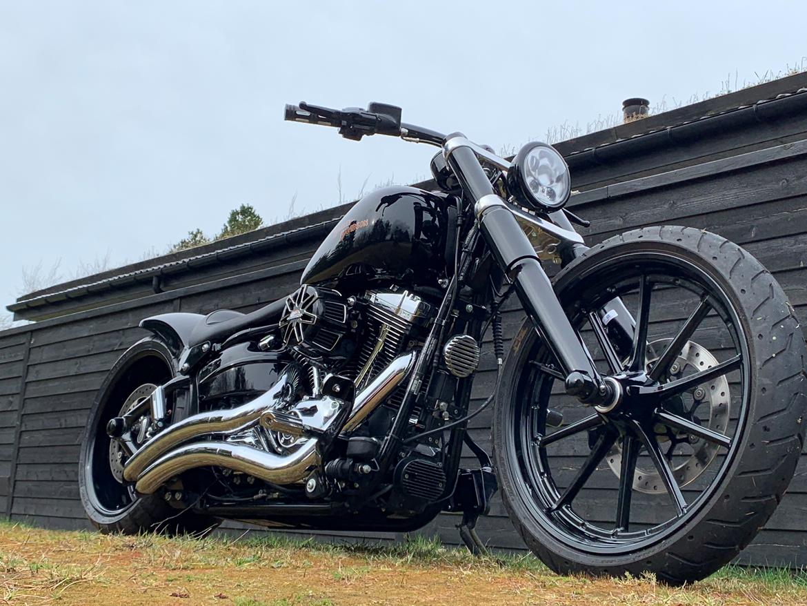 Harley Davidson FXSB Softail Breakout billede 8