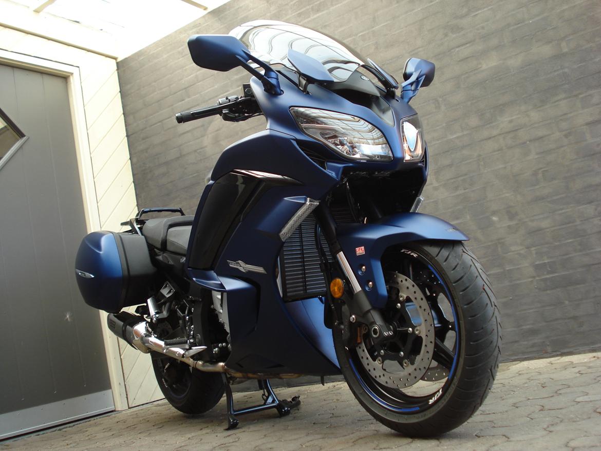 Yamaha “BAMSEFAR II” FJR 1300 AE Yoshimura Edition - FJR 1300 Phantom Blue Yoshimura Edition billede 1