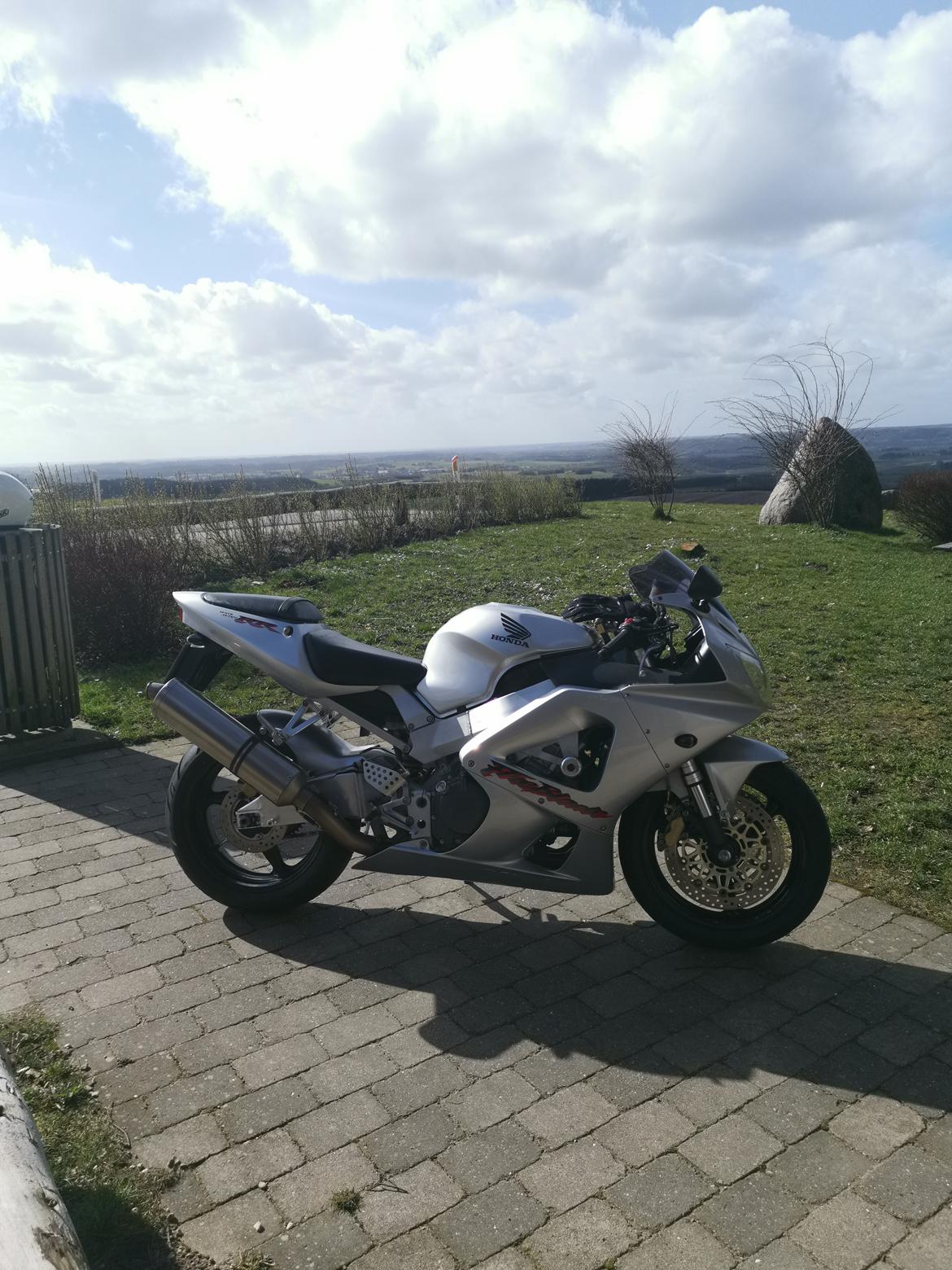 Honda CBR 929 RR FIREBLADE billede 2