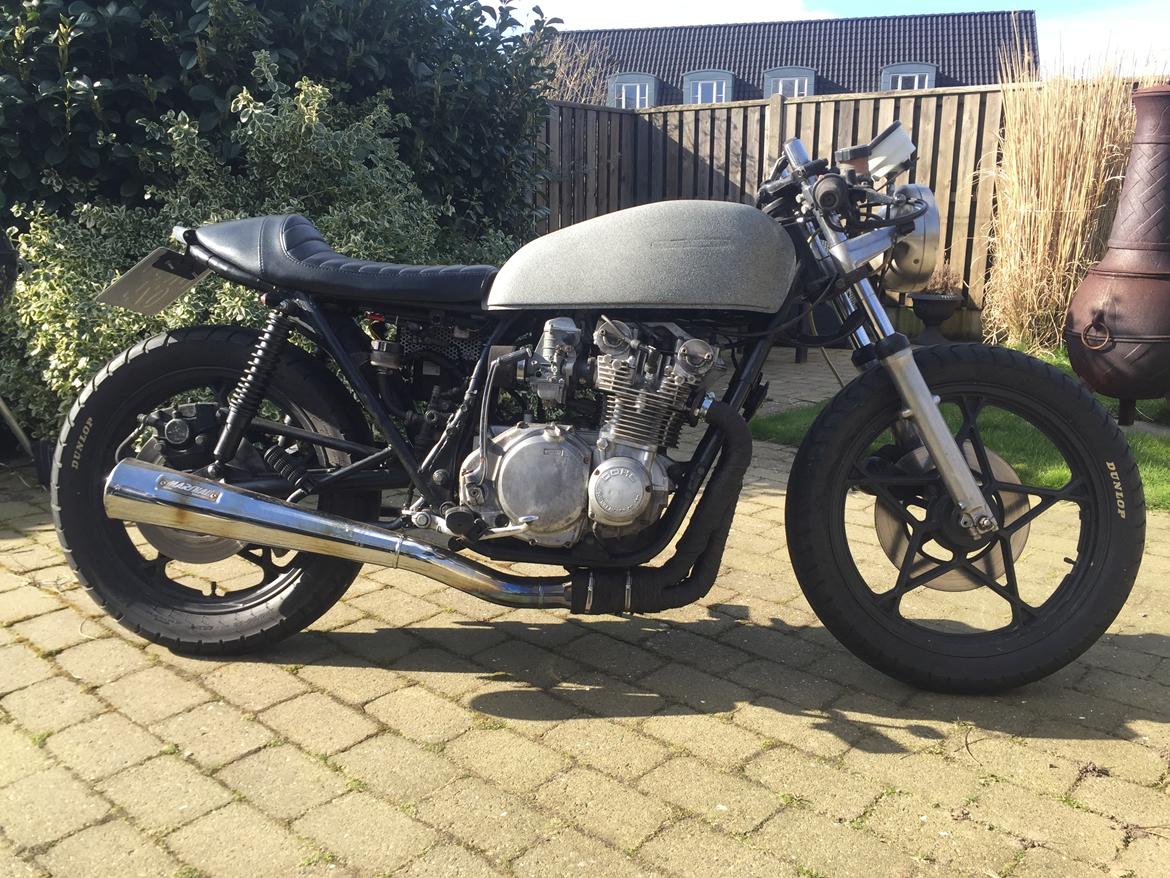 Suzuki GS550 billede 4