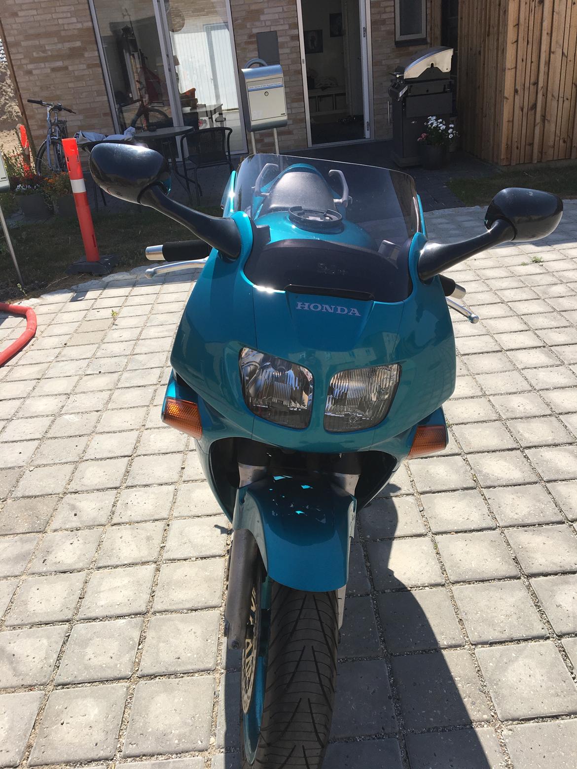 Honda VFR750F billede 6