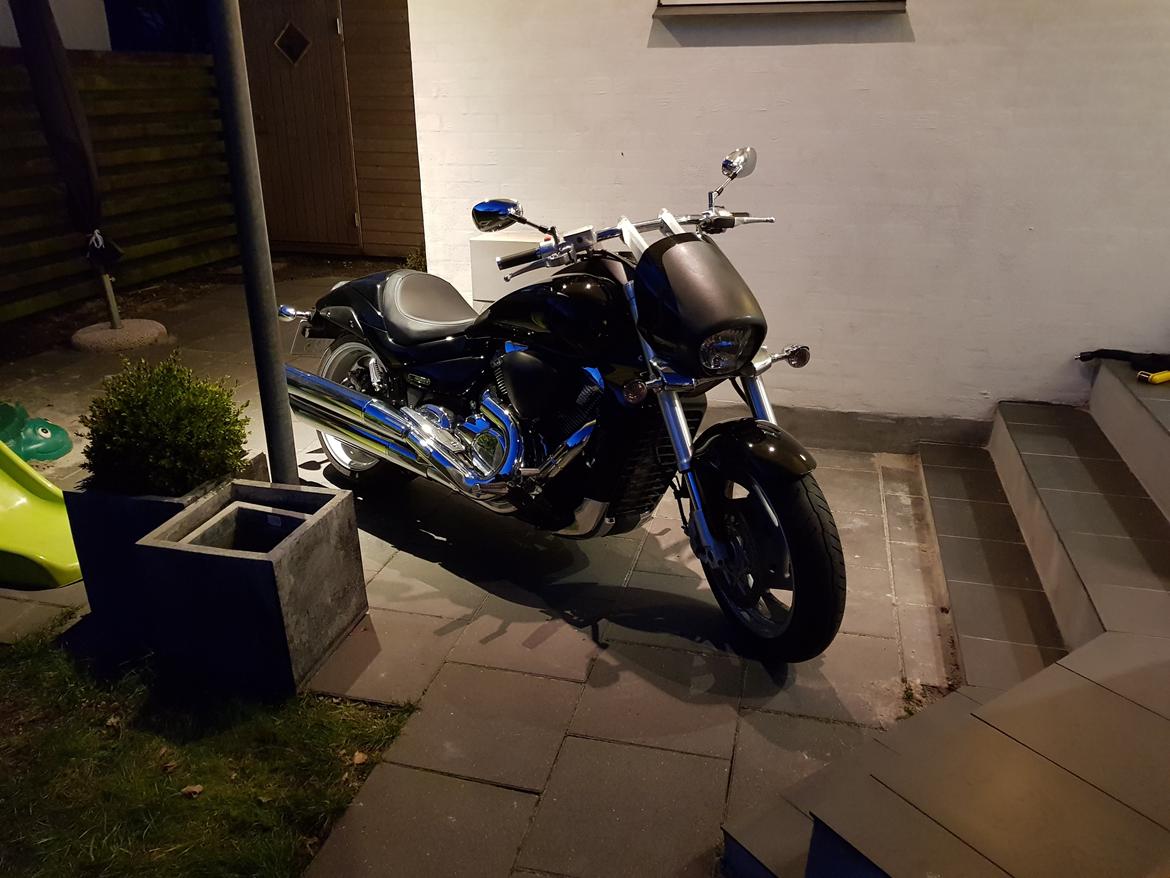 Suzuki M1800R billede 3
