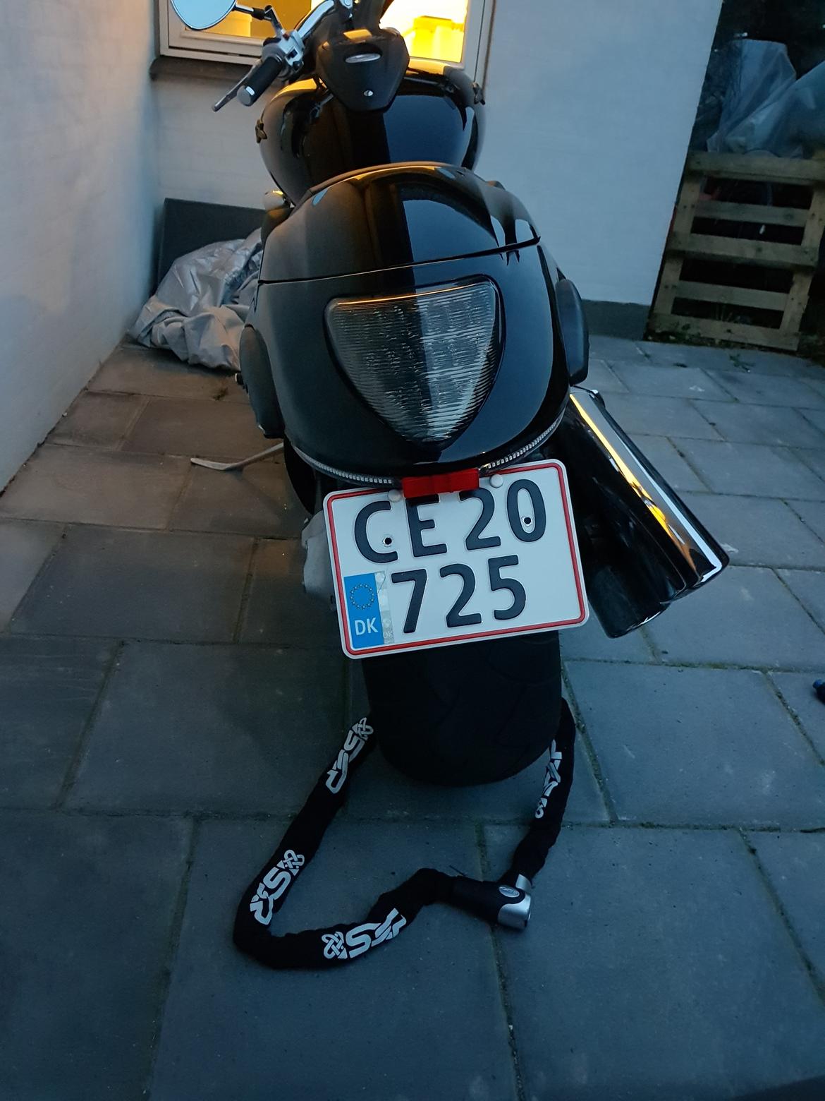 Suzuki M1800R billede 5