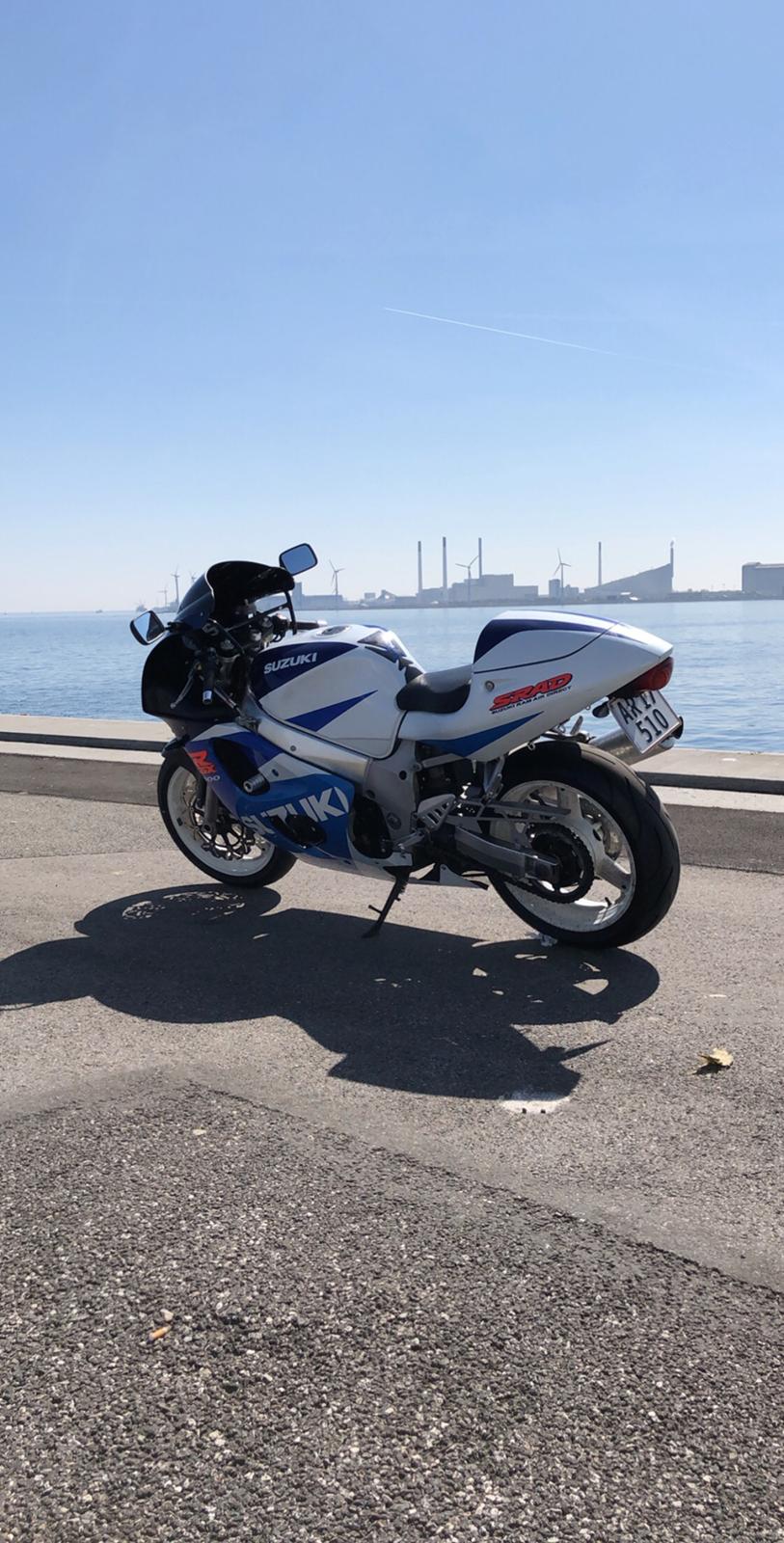 Suzuki GSX-R 600 SRAD billede 8