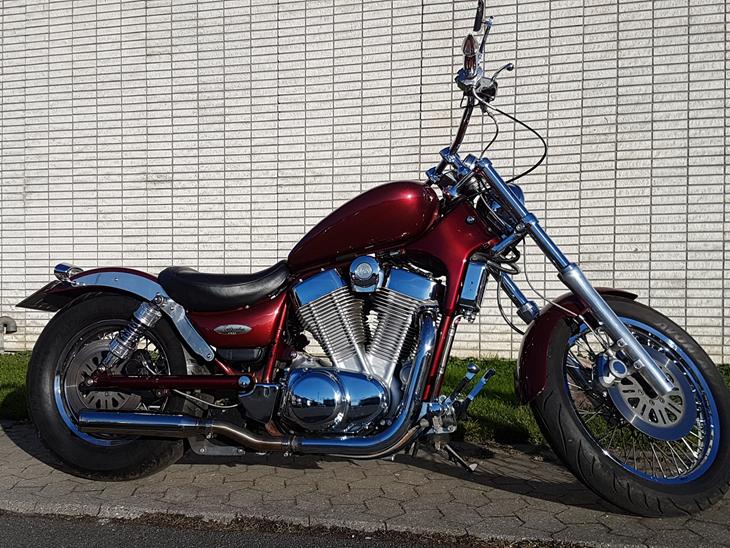 Suzuki VS 1400 Intruder  billede 1