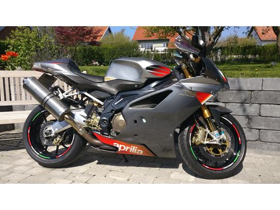 Aprilia RSV1000R Factory billede 1