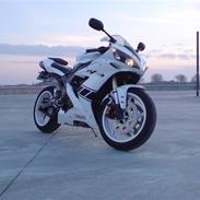 Yamaha R1