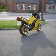 Suzuki RF 400 *Solgt*