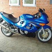 Suzuki gsx 600 f